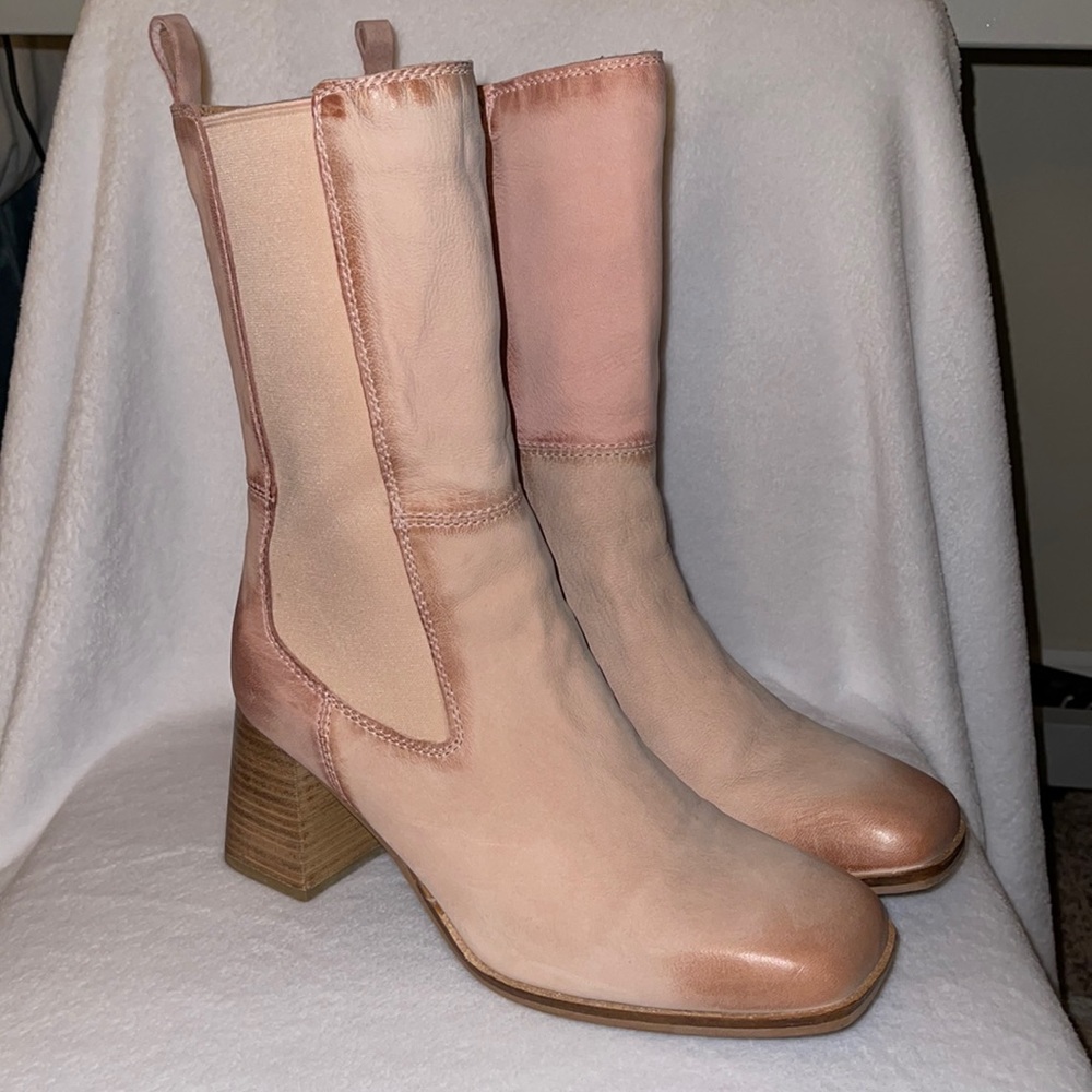 Diba True pink boots 8.5